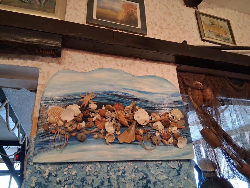 Primorski ambijent u konobi Ugor